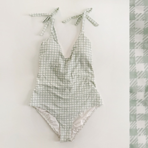 Cupshe Swim Cupshekarli Gingham Tie Shoulder One Pieceswimsuit